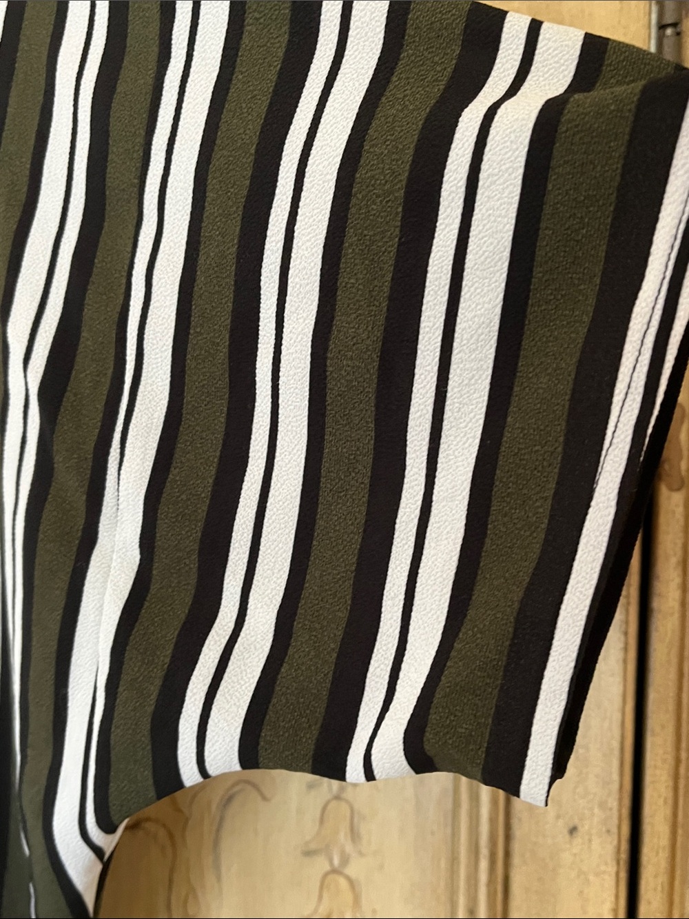 MICHAEL Michael Kors L oversized Top Dolman sleeves vertical stripe - Picture 5 of 6